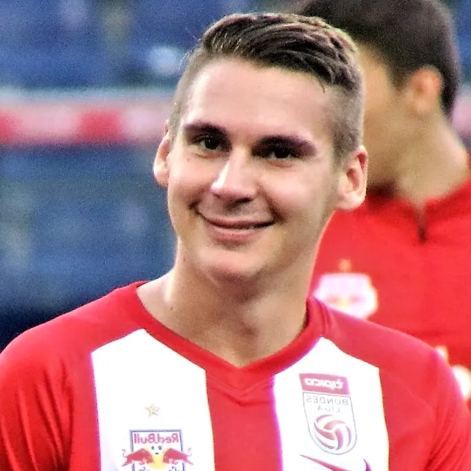 Максимилиан Вёбер